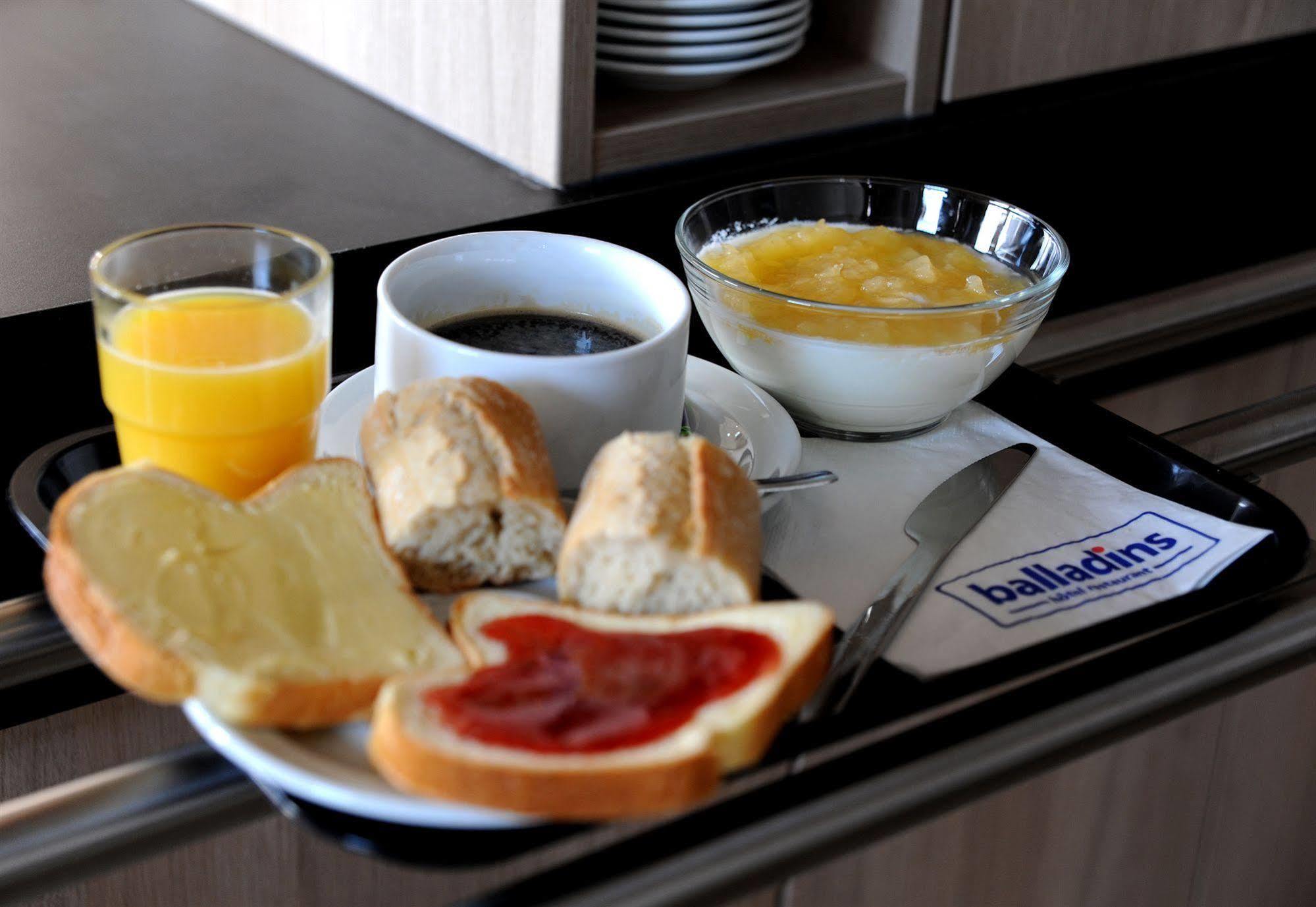 Welcomotel Les Mureaux Kültér fotó