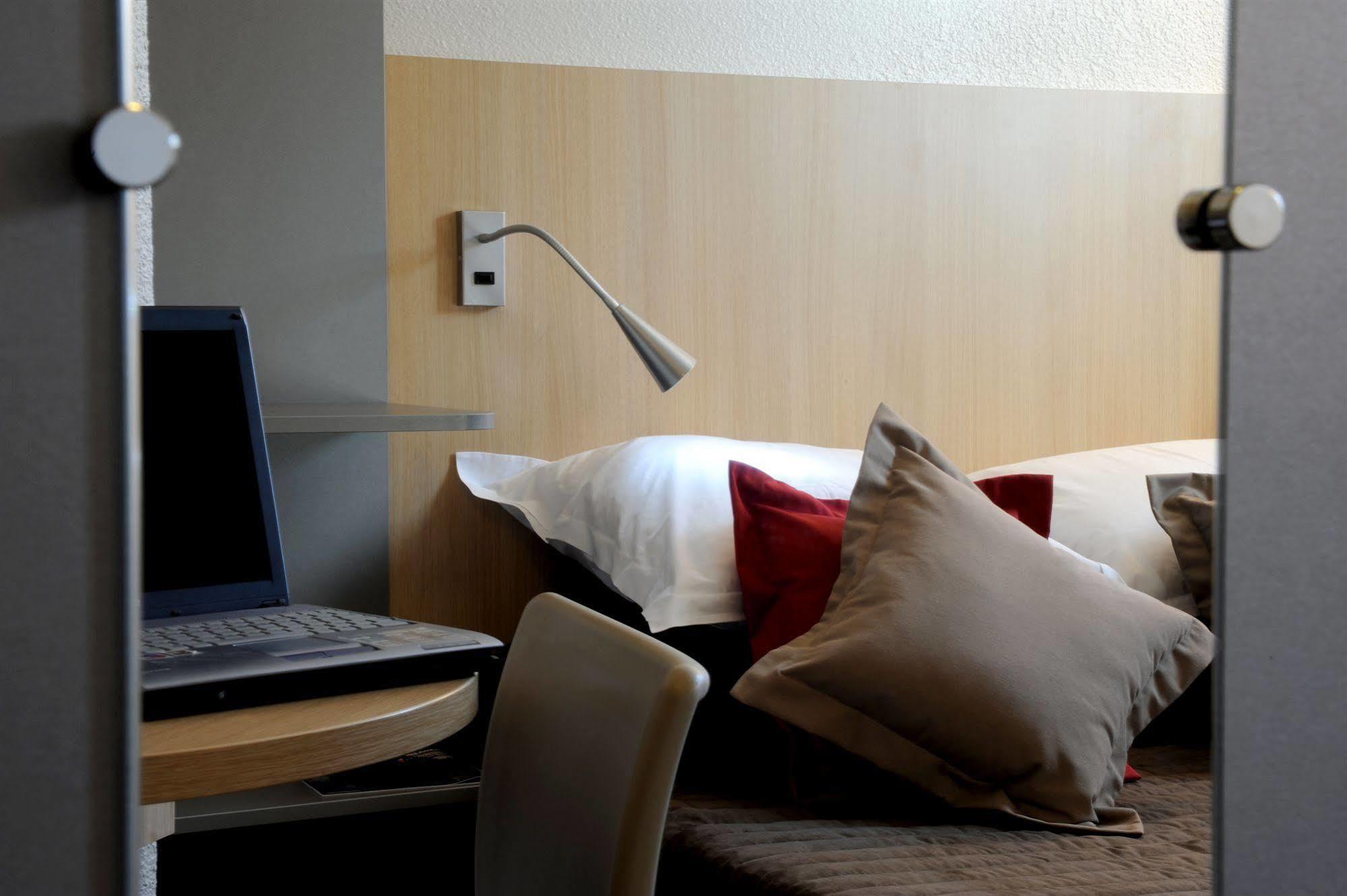 Welcomotel Les Mureaux Kültér fotó